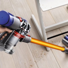 Dyson V8 Absolute cordless vacuum cleaner | Review