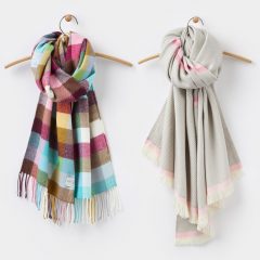 Oooh – bargain scarves! Joules have 25% off in their winter sale!