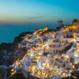 How to plan the perfect Santorini honeymoon